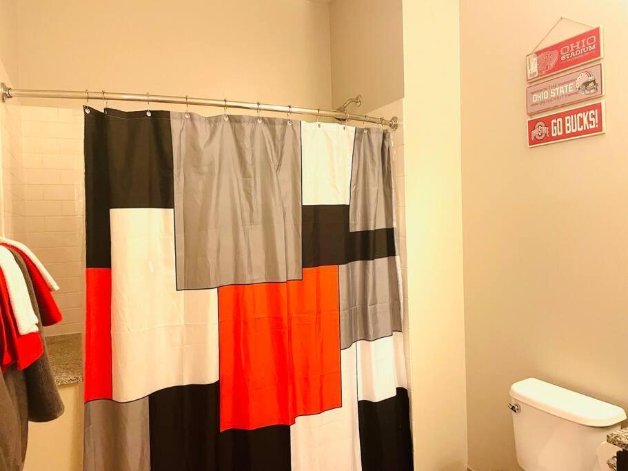 King Size With Osu Theme! Apartment Columbus Exterior photo