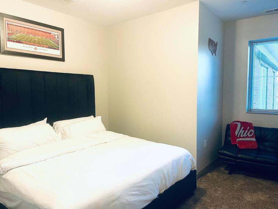 King Size With Osu Theme! Apartment Columbus Exterior photo