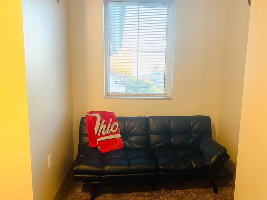 King Size With Osu Theme! Apartment Columbus Exterior photo